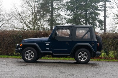 Lot 255 - 1998 Jeep Wrangler 4.0 Sport