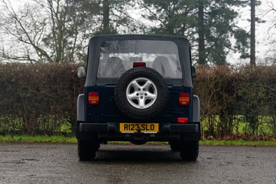 Lot 255 - 1998 Jeep Wrangler 4.0 Sport