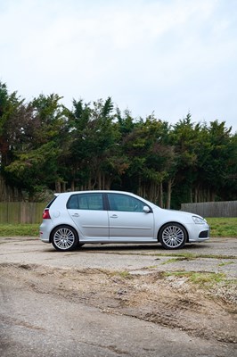 Lot 2006 Volkswagen Golf R32