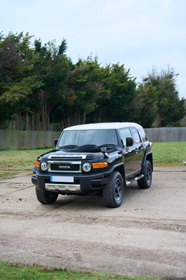 Lot 129 - 2013 Toyota FJ Cruiser