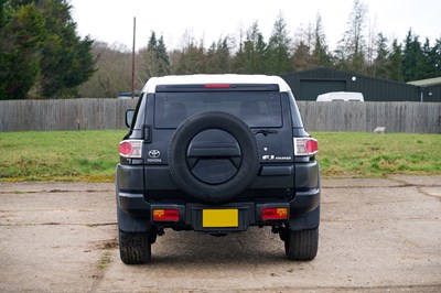 Lot 129 - 2013 Toyota FJ Cruiser