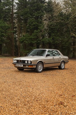 Lot 260 - 1987 BMW 525e Lux