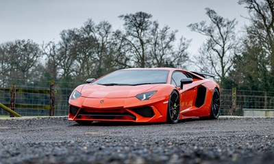 Lot 221 - 2013 Lamborghini Aventador