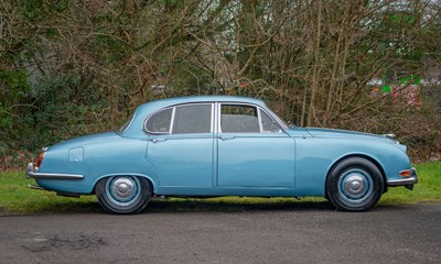 Lot 289 - 1965 Jaguar S-Type