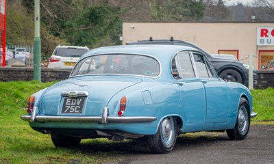 Lot 289 - 1965 Jaguar S-Type