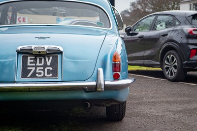 Lot 289 - 1965 Jaguar S-Type