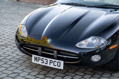 Lot 290 - 2003 Jaguar XK8 4.2 Convertible