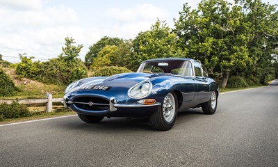 Lot 1966 Jaguar E-Type SI Fixedhead Coupé