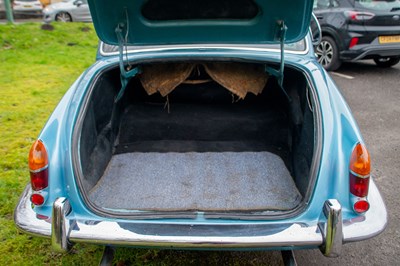 Lot 1965 Jaguar S-Type