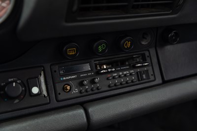 Lot 234 - 1990 Porsche 964 Carrera 4