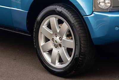 Lot 2002 Range Rover Autobiography V8 (4.4 litre)
