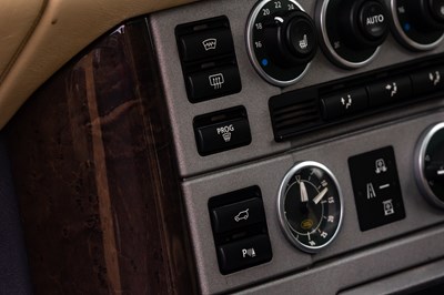 Lot 2002 Range Rover Autobiography V8 (4.4 litre)