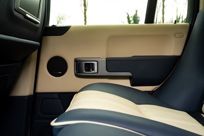Lot 2002 Range Rover Autobiography V8 (4.4 litre)