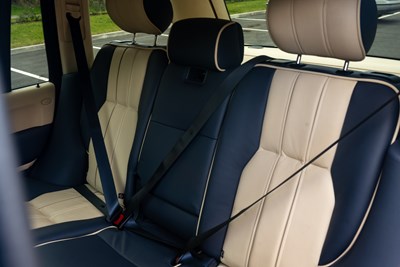 Lot 2002 Range Rover Autobiography V8 (4.4 litre)
