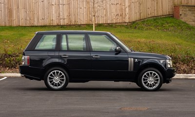 Lot 2004 Range Rover Overfinch 480s
