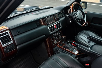 Lot 2004 Range Rover Overfinch 480s