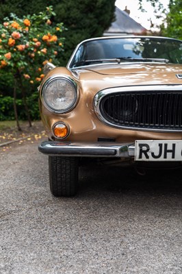 Lot 1973 Volvo 1800 ES