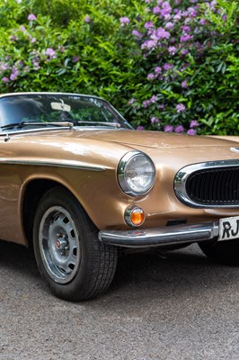 Lot 1973 Volvo 1800 ES