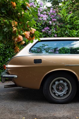 Lot 1973 Volvo 1800 ES