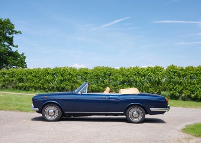 Lot 1969 Rolls-Royce Silver Shadow Drophead Coupé by Mulliner Park Ward