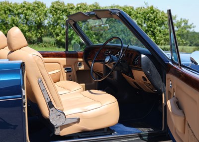 Lot 1969 Rolls-Royce Silver Shadow Drophead Coupé by Mulliner Park Ward