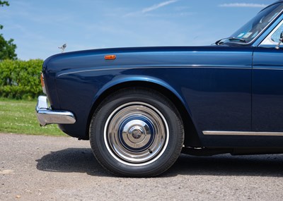 Lot 1969 Rolls-Royce Silver Shadow Drophead Coupé by Mulliner Park Ward