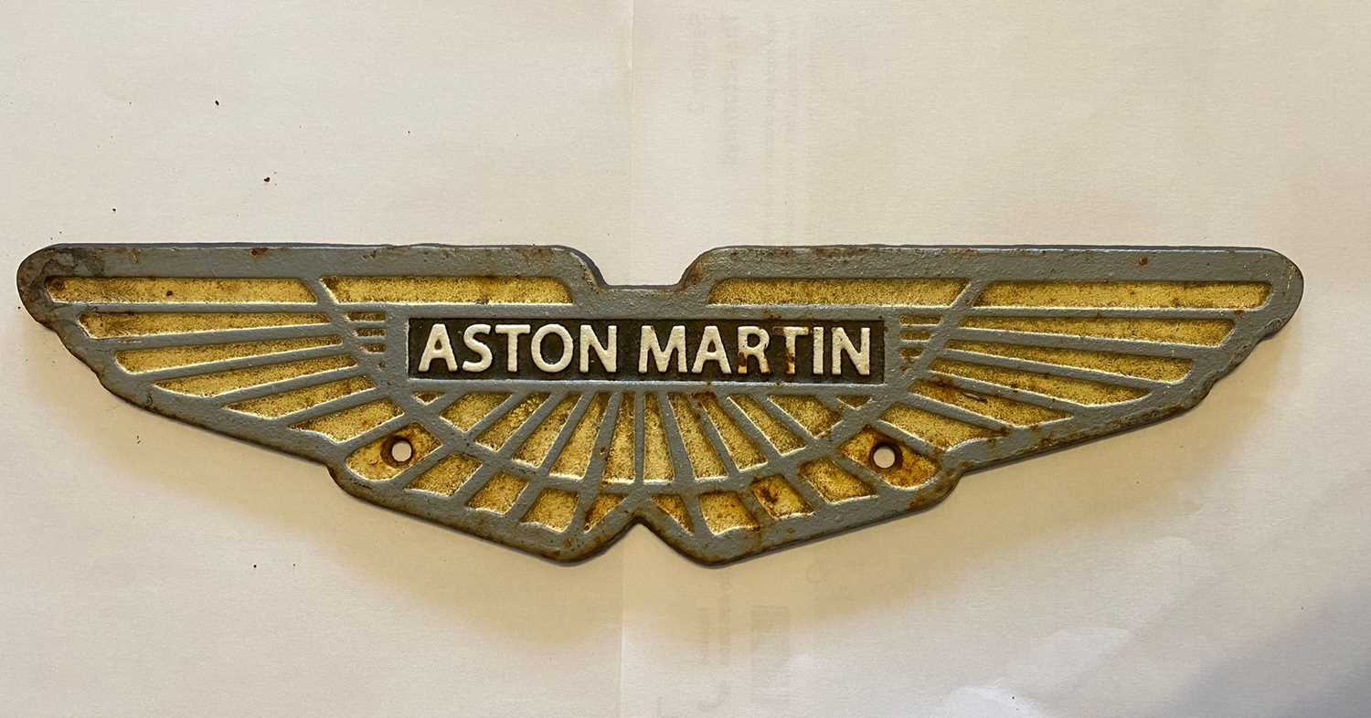 Lot Aston Martin sign
