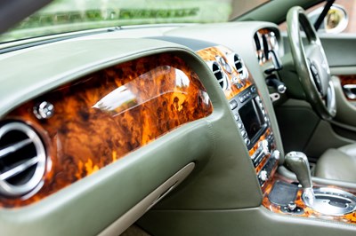 Lot 2004 Bentley Continental GT