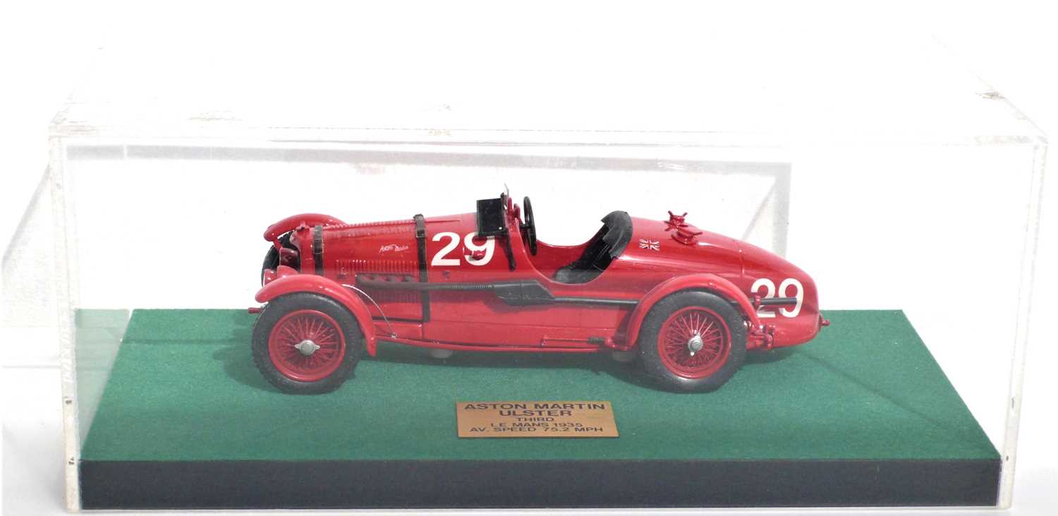 Lot Aston Martin Ulster Model