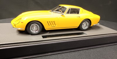 Lot 1964 Ferrari 275 GTB Model