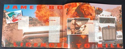 Lot James Bond Collectables