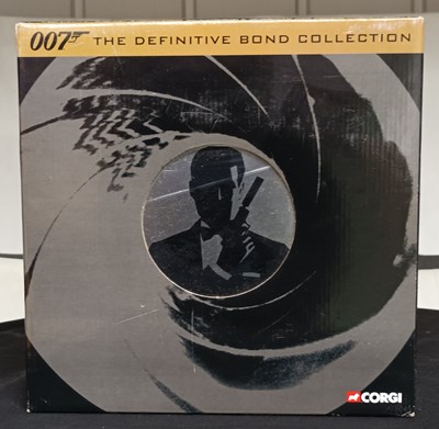 Lot James Bond Collectables