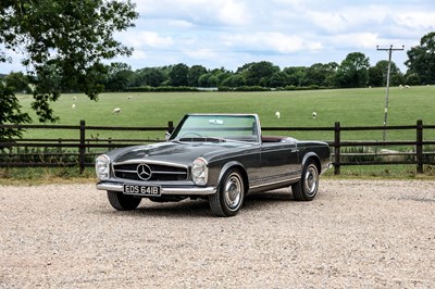 Lot 1964 Mercedes-Benz 230 SL Pagoda