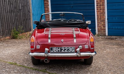 Lot 1969 MGB V8 Roadster