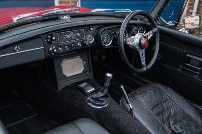Lot 1969 MGB V8 Roadster
