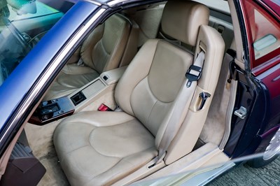 Lot 1996 Mercedes-Benz SL320
