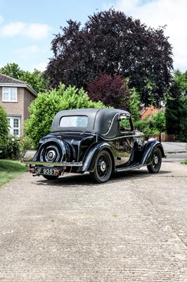 Lot 233 - 1935 Morris 12/4 Coupé S2