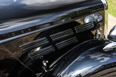 Lot 233 - 1935 Morris 12/4 Coupé S2