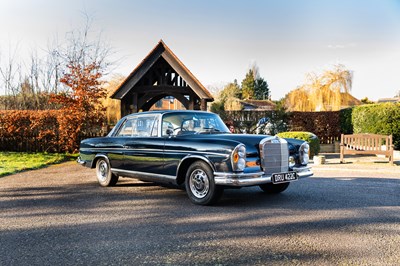 Lot 1965 Mercedes-Benz 300 SE Coupé