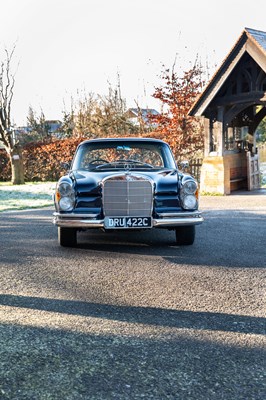 Lot 1965 Mercedes-Benz 300 SE Coupé