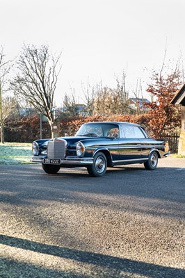 Lot 1965 Mercedes-Benz 300 SE Coupé