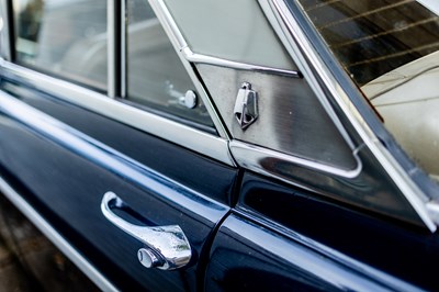 Lot 1972 Rover P5B Coupé