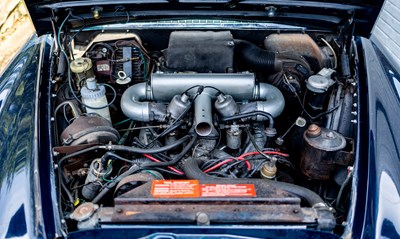 Lot 1972 Rover P5B Coupé