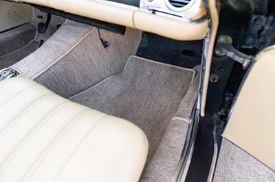 Lot 1968 Mercedes-Benz 280 SL Pagoda