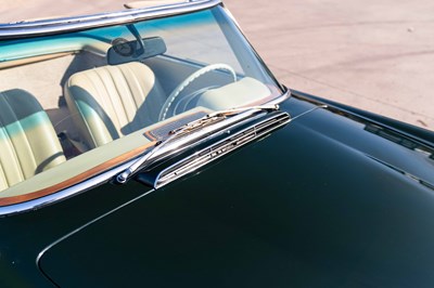 Lot 1968 Mercedes-Benz 280 SL Pagoda