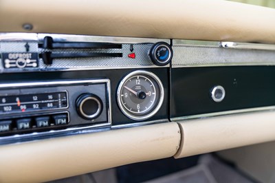Lot 1968 Mercedes-Benz 280 SL Pagoda