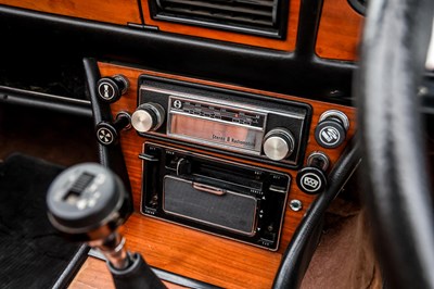 Lot 1971 Triumph Stag