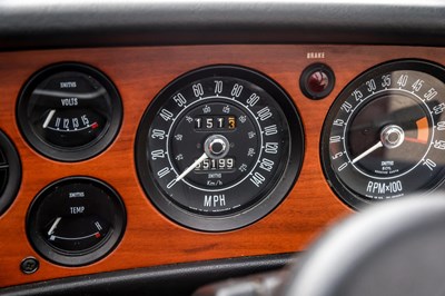 Lot 1971 Triumph Stag