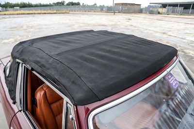 Lot 1971 Triumph Stag