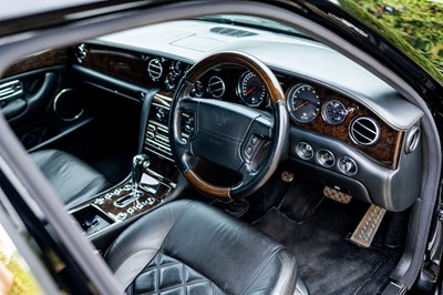 Lot 2005 Bentley Arnage T